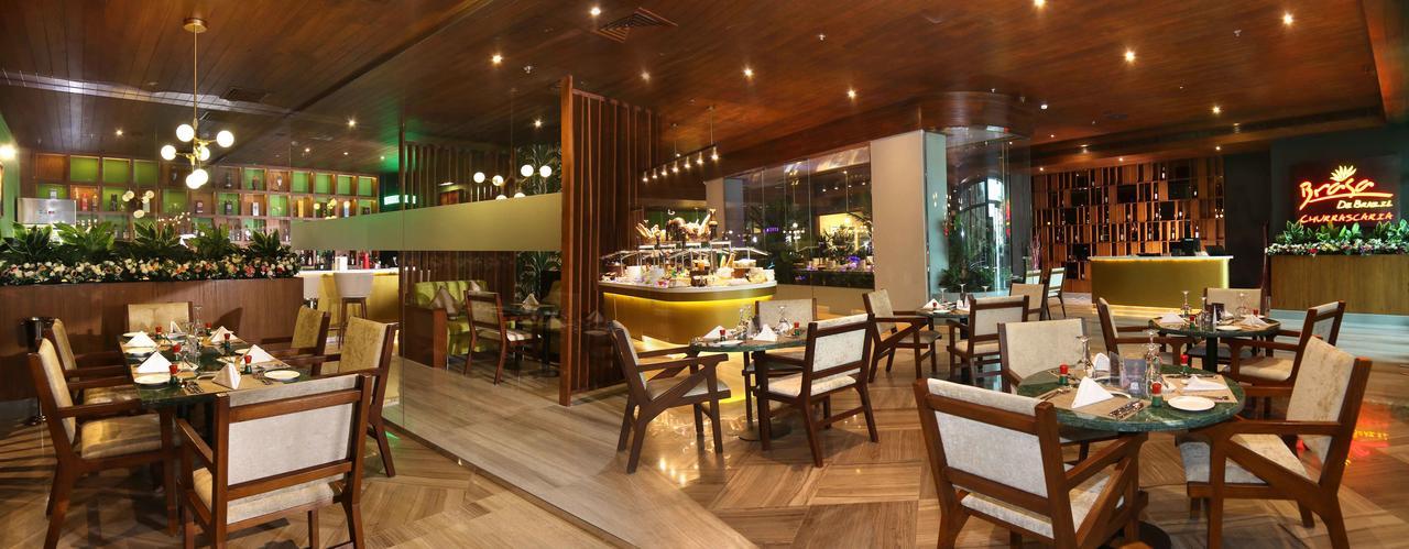 Park Regis Lotus Hotel Манама Экстерьер фото