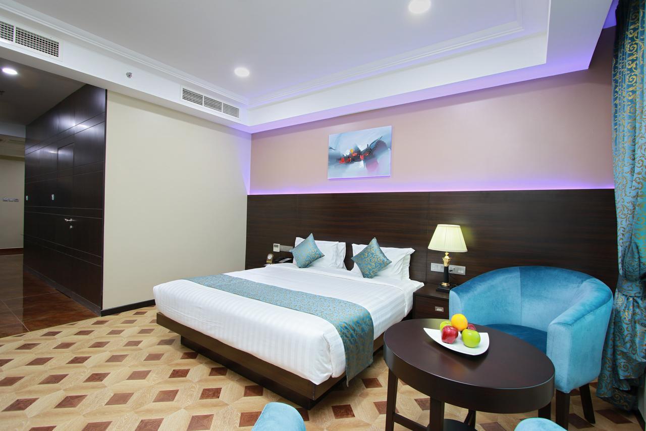 Park Regis Lotus Hotel Манама Экстерьер фото